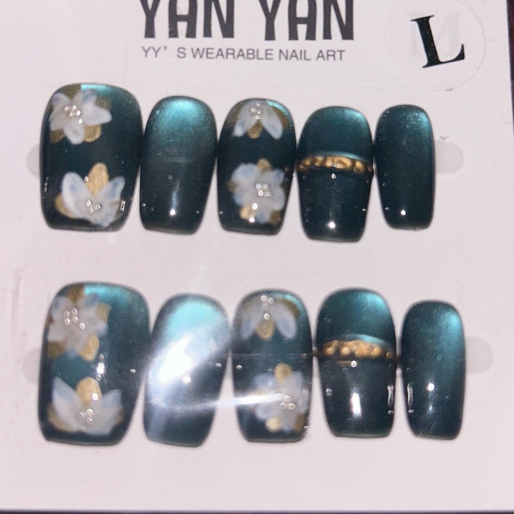 YanYan Teal Floral Press-On Nails with Gold Accents - 10 Pieces